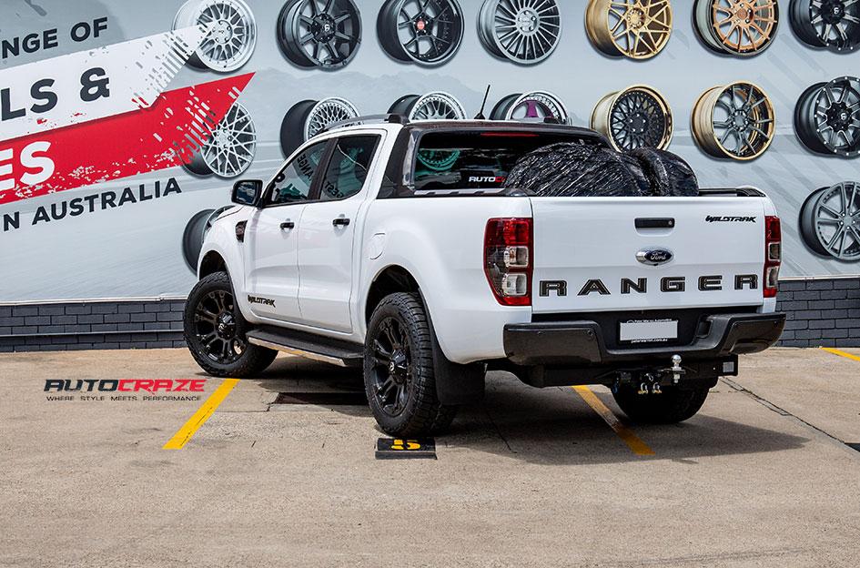 FORD-RANGER-VAPOR-BLACK-MACHINED-WITH-DARK-TINT